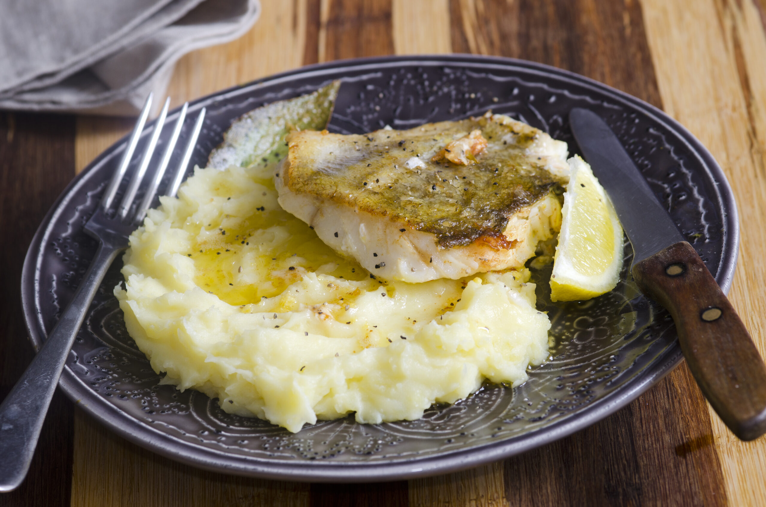 Foods to enjoy with temporary veneers 