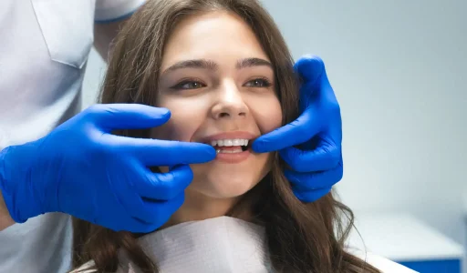 Veneers-vs-Implants-2048x1365