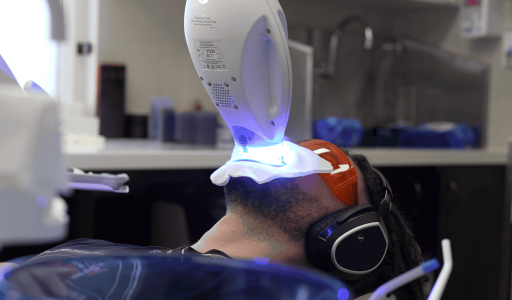 how-does-teeth-whitening-work-1-1536x1024